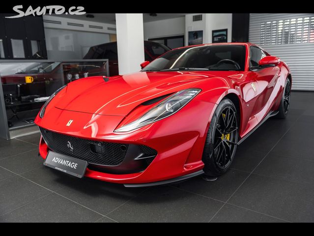 Ferrari 812